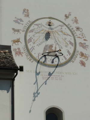 Sonnenuhr