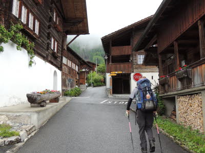 Walter beim Wanderstart in Brienzwiler